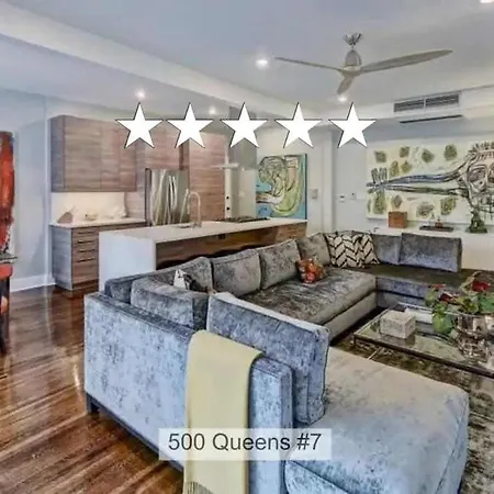Modern 2Br Condo With Sunroom Near Uptown